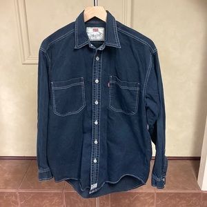 Levi’s Dark Denim Button Down Shirt Unisex size Small